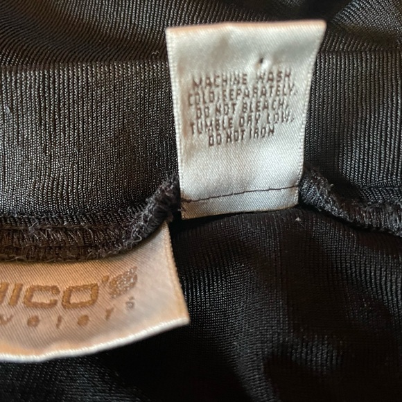 Chico’s Travelers black skirt - Picture 4 of 5